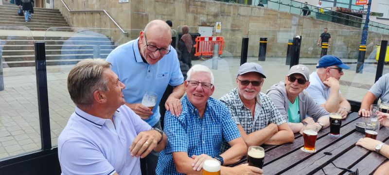 Barry Webb, ???, Kevin Bolton, Brian Egan, Chris Bates and Chris Miles
